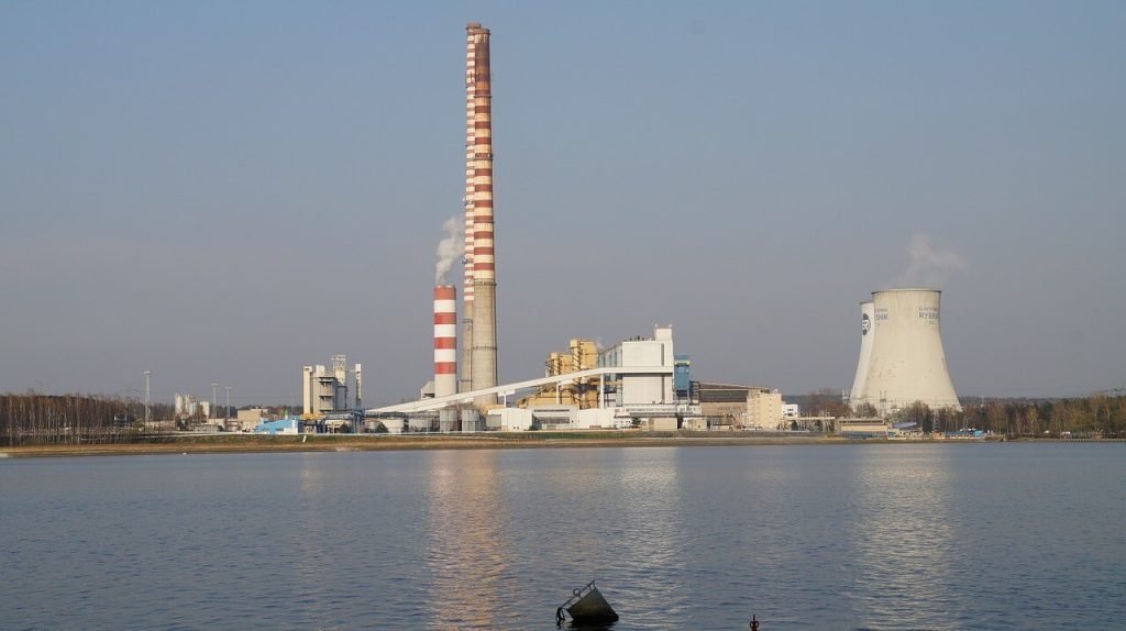 uhelná elektrárna