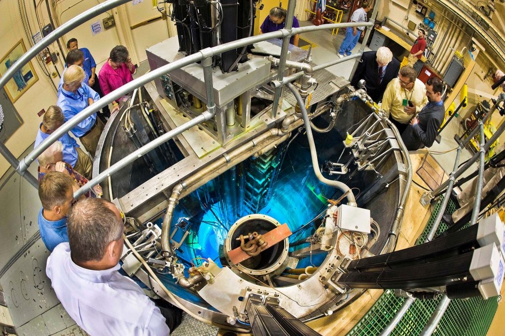 A group of spectators gathers at the Annular Core Research Reactor for its 10,000th operation. The reactor has been in operation since 1979 at Sandia National Laboratories in New Mexico. Courtesy of Randy Montoya. (September 2011)