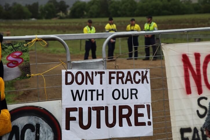 Protest proti frakování ve Spojeném království. Autor: Protect Gloucester