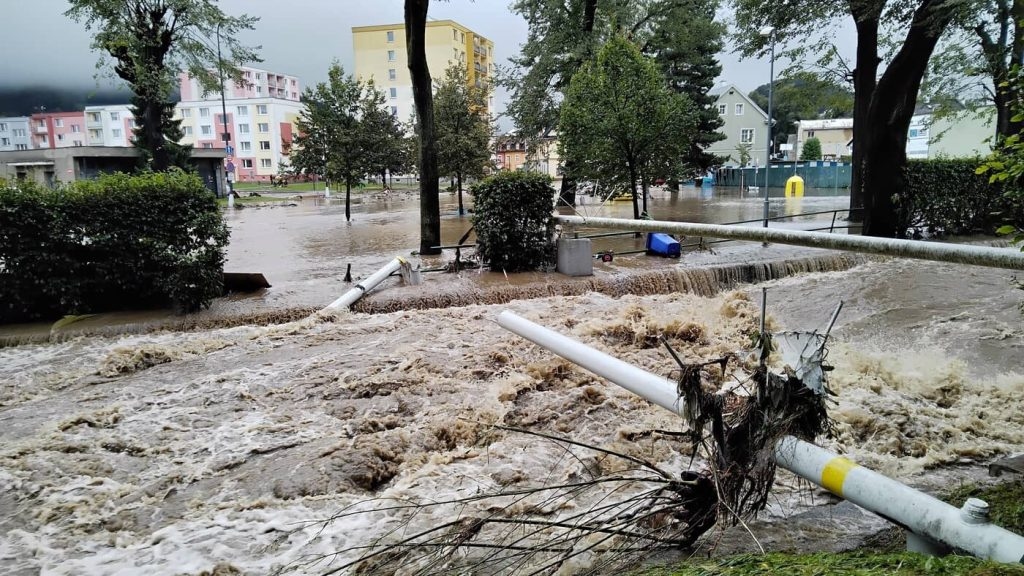 Povodně na jesenicku. Zdroj: GasNet