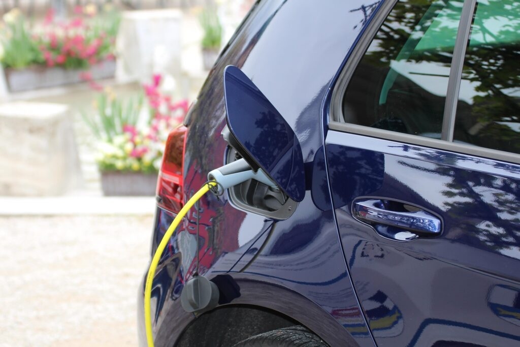 Dobíjení elektromobilu, charging, electric car