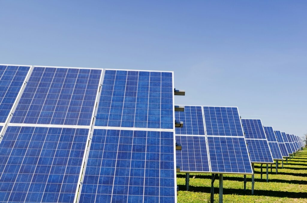 fotovoltaická elektrárna, solární, obnovitelné zdroje, renewables, solar