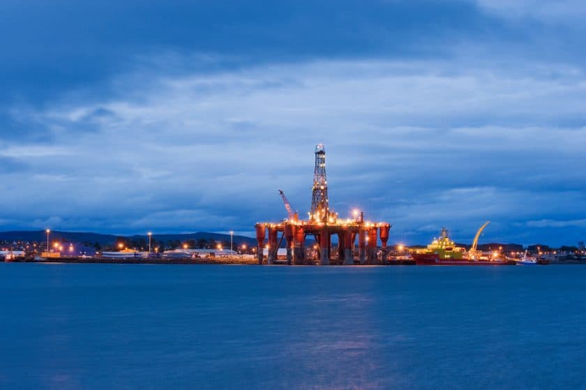 opec-a-rusko-zvazuji-zvyseni-tezby-ropy-o-milion-barelu