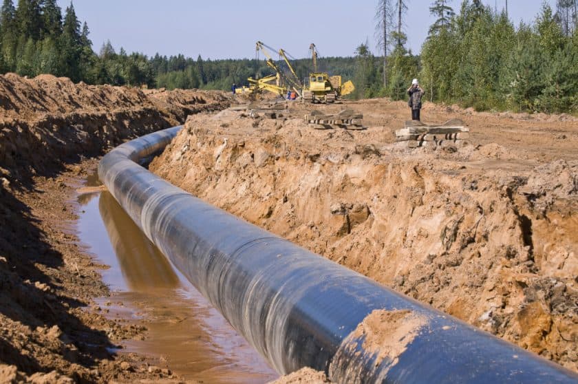 Dělníci z plynovodu IGB hrozí výpovědí kvůli neplacení mzdy