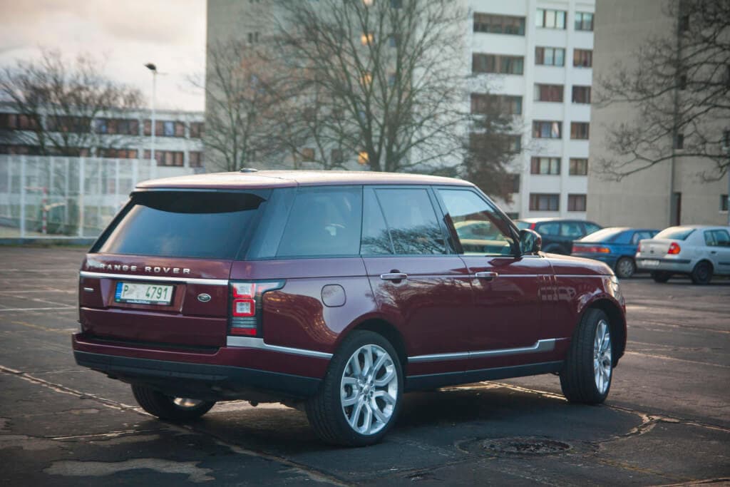 Range Rover Hybrid 2015 (foto: Tomáš Jirka)