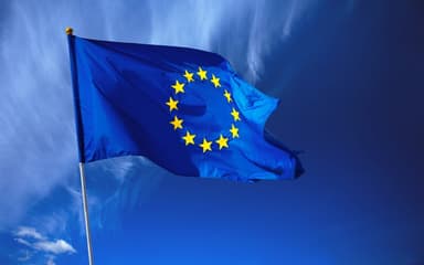 EU_Flag_waving