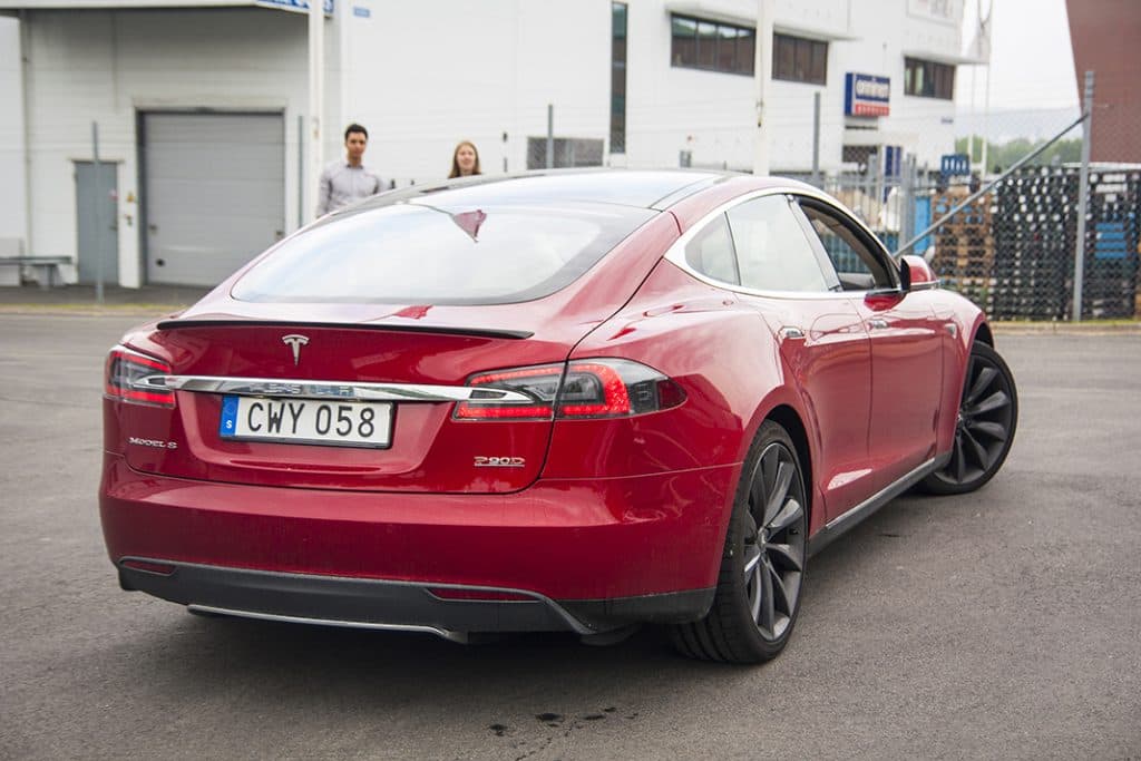 tesla-zacne-vyrabet-cine-sve-bezkobaltove-baterie