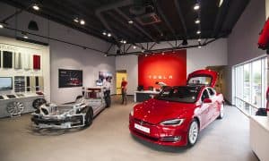 Tesla plánuje vytvořit ve Velké Británii jednu ze svých inženýrských základen