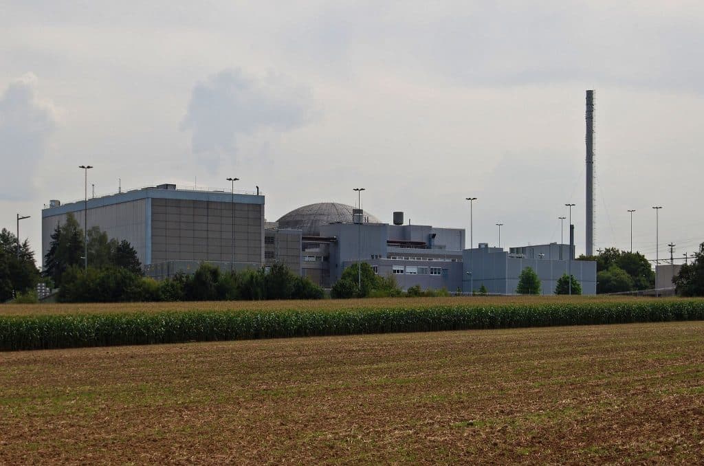 enbw-dokoncila-vyrazeni-tlakove-nadoby-jaderne-elektrarny-obrigheim
