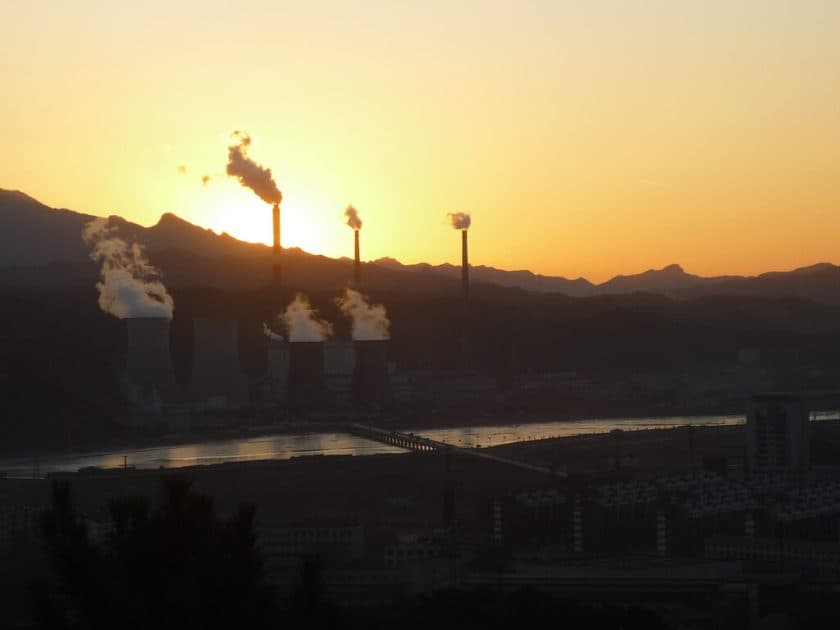 cina-pokutovala-605-elektraren-za-poruseni-pravidel-tykajicich-se-zivotniho-prostredi