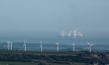 Uhelná elektrárna x větrné turbíny