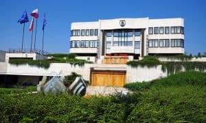 Slovenský parlament novelizoval v reakci na zmatky kolem tarifní struktury regulační zákon
