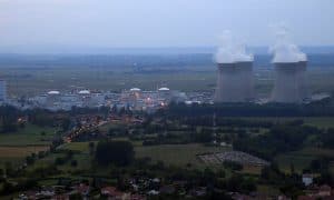 Francouzská jaderná elektrárna Bugey 5 je po dvou letech opět v provozu