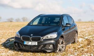 Kanadská Magna se zapojí se společnostmi BMW, Intel a Mobileye do vývoje platformy pro autonomní vozy