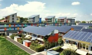 NZÚ: Příspěvek na domácí fotovoltaiku bude od pondělí až 150 tis. Kč