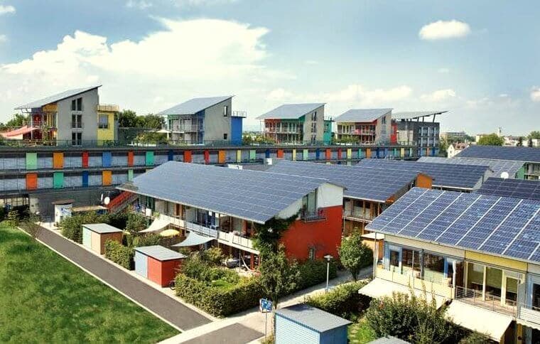 eru-a-cfa-budou-spolecne-hledat-moznosti-snizeni-zateze-pro-male-solarni-vyrobce
