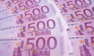 Od Číny přes Ázerbájdžán až po Mexiko, tam všude bude EIB financovat energetické projekty
