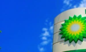 Britský ropný gigant BP chce v Německu investovat až deset miliard eur