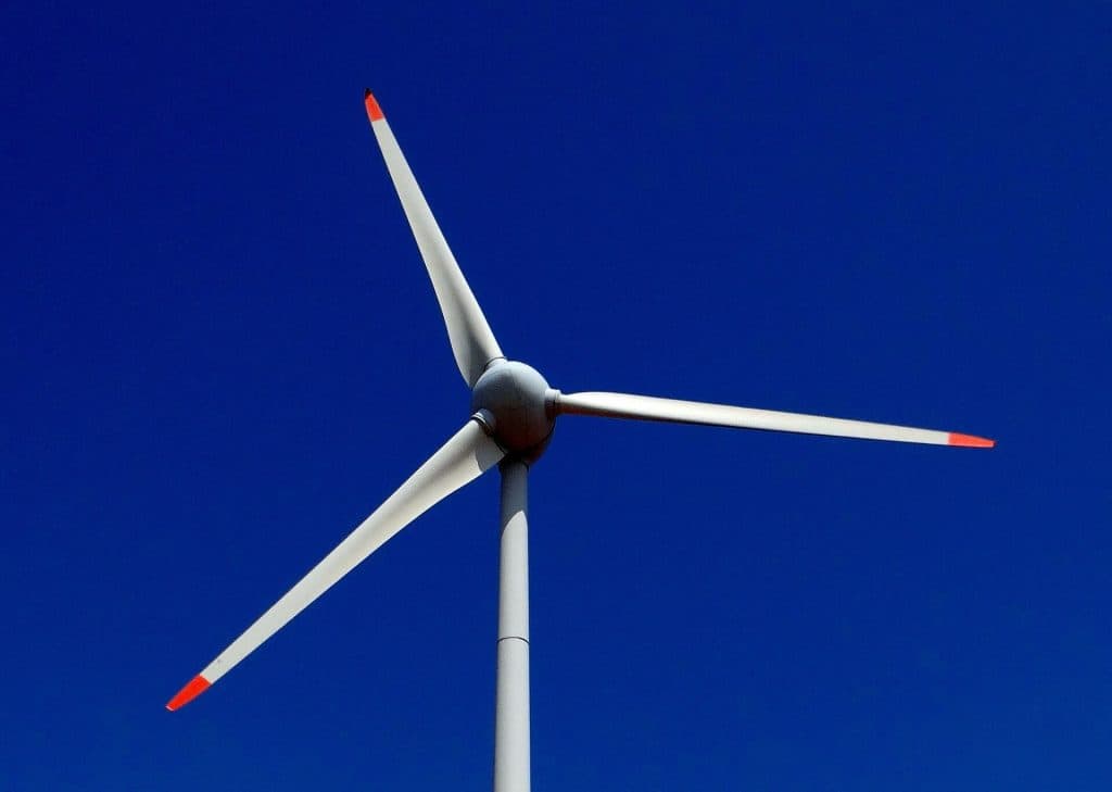 Světový instalovaný výkon větrných elektráren loni vzrostl o 60 GW