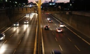 Německá vláda se zatím neshodne ohledně zrušení zákazu prodeje vozů se spalovacími motory