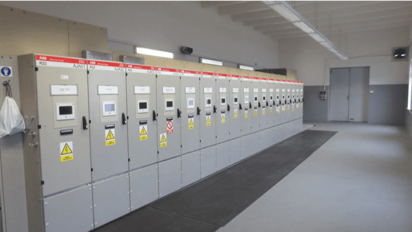 Hitachi ABB Power Grids realizovala pro EG.D unikátní modernizaci chránění rozvodny