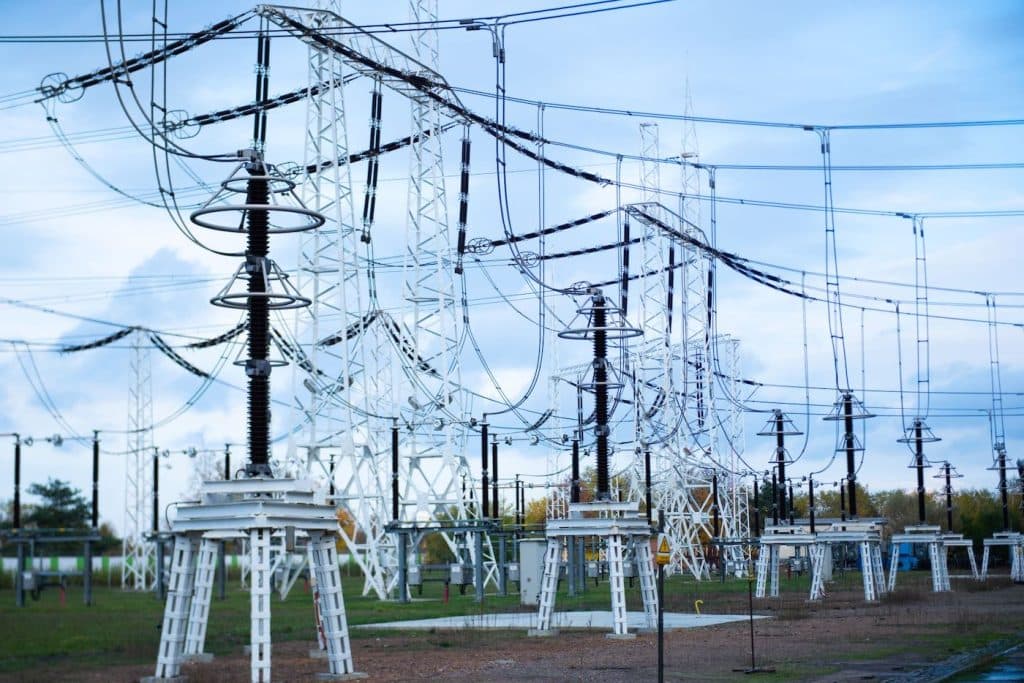aktiviste-vyjdou-na-pochod-proti-elektrarne-chvaletice