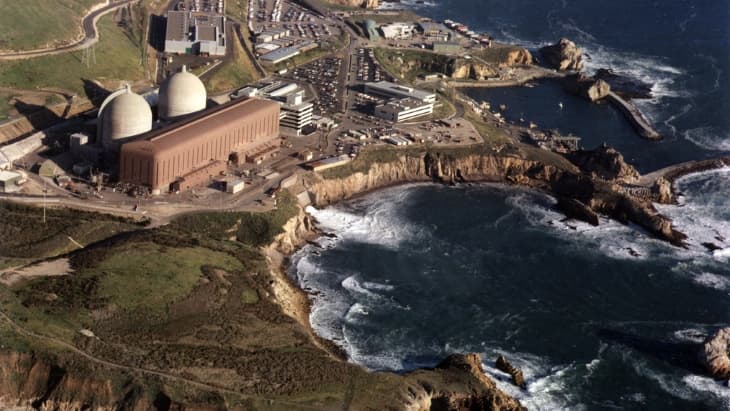 ANS: Ukončení provozu jaderné elektrárny Diablo Canyon by mělo být znovu zváženo