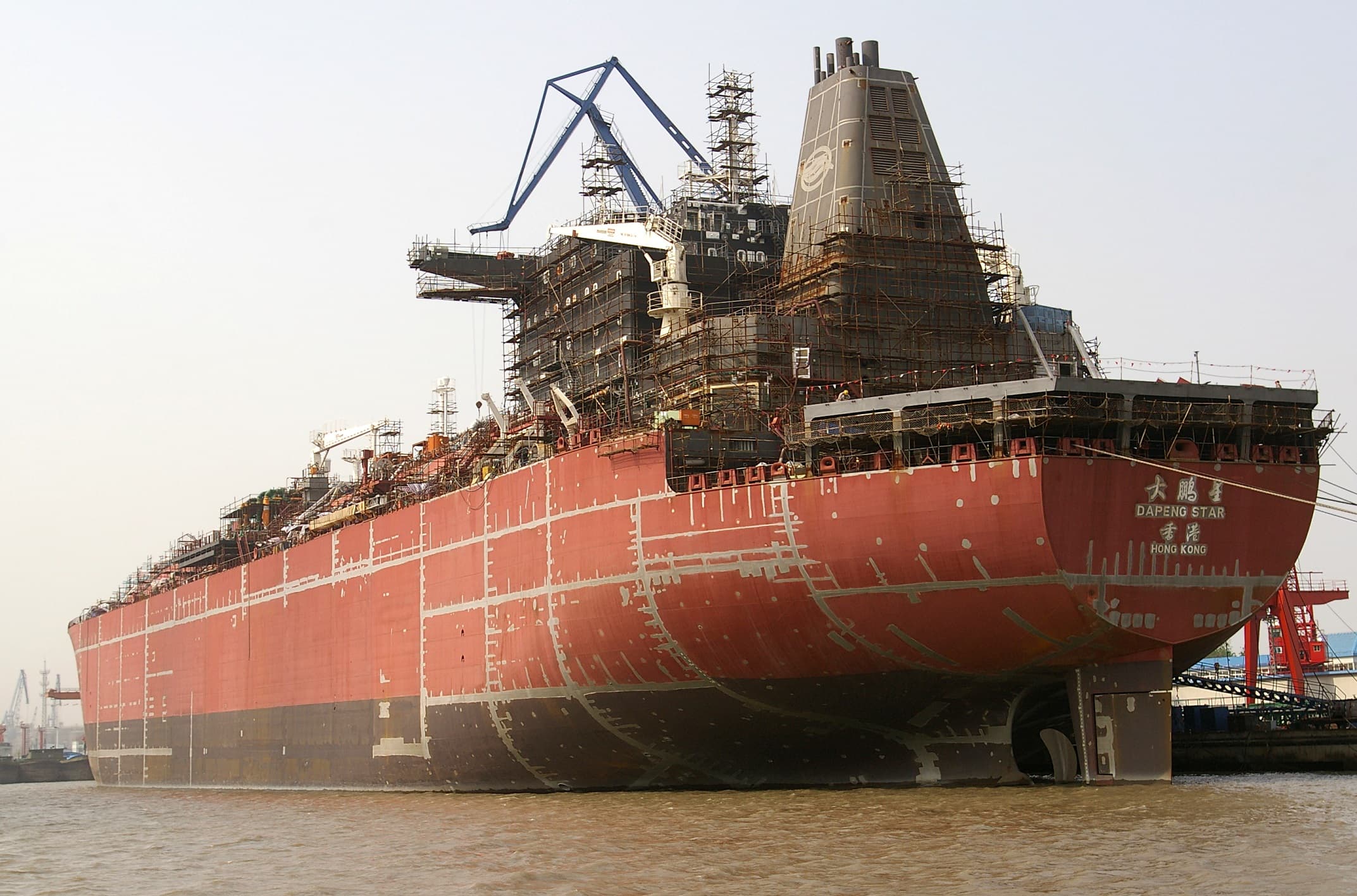 Stavba LNG tankeru Dapeng Star