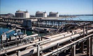 Plánovaná polská elektrárna Ostroleka C by měla odebírat plyn skrz litevský LNG terminál