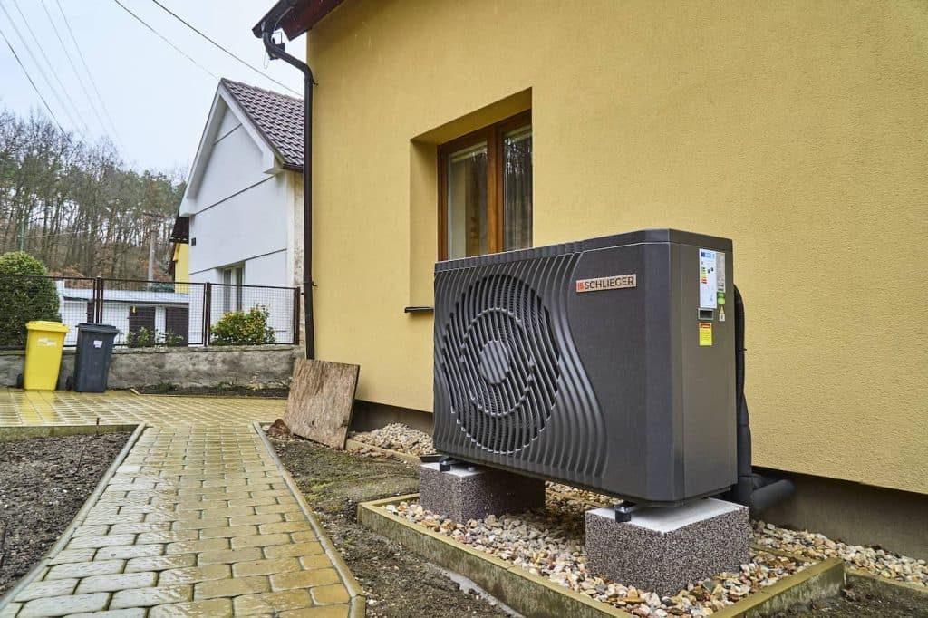 Obliba tepelných čerpadel stále roste. Podle čeho vybrat ten správný typ?
