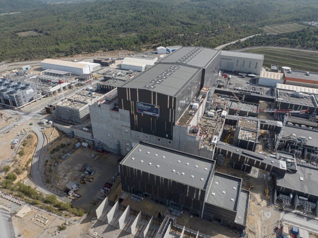 Nový čínský fúzní rekord slibuje zrychlení příchodu fúzní elektrárny