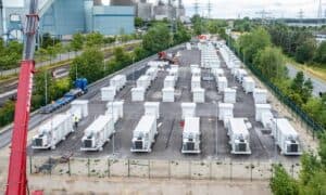 Havlíček: Volkswagen posunul rozhodnutí o gigafactory na baterie o půl roku