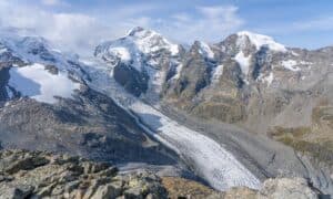 Největší alpský ledovec se zmenšuje, jeho zánik ale není nevyhnutelný
