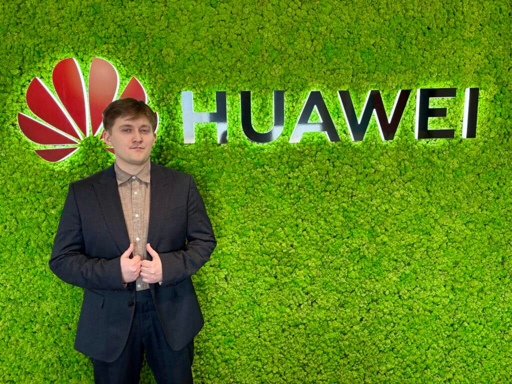 Huawei představil ideální baterii pro firmy. Jde o flexibilní řešení akumulace, říká Konečný