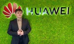 Huawei představil ideální baterii pro firmy. Jde o flexibilní řešení akumulace, říká Konečný