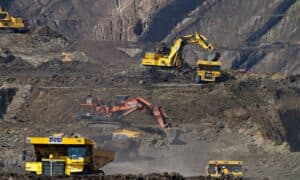 Německo: I přes odklon od uhlí má být spuštěna nová černouhelná elektrárna. Realita nebo bluff Uniperu?