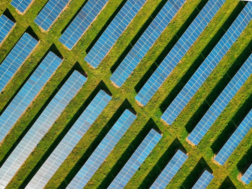 Výkon německých solárů překročil 100 GW. Jsme jen v polovině, hlásí německý svaz