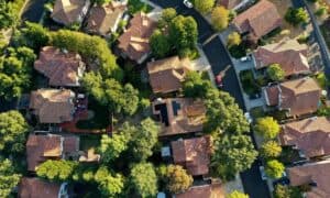 „Vzít energetiku do vlastních rukou.“ První rok komunitní energetiky v Česku