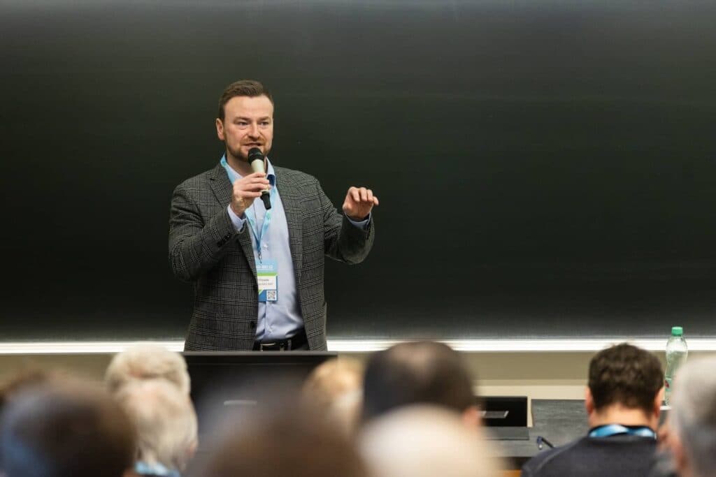 Seminář Akumulace a fotovoltaika od A do Z představí aktuální technologie, praxi energetických projektů i legislativu