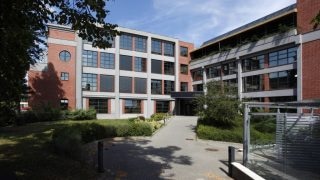 Budova společnosti ČEPS - provozovatele přenosové soustavy ČR. Zdroj: ČEPS