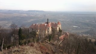 Zámek Jezeří. Zdroj: Wikimedia