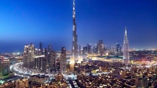Zdroj: https://commons.wikimedia.org/wiki/File:Downtown_Dubai_by_Emaar_Properties.JPG