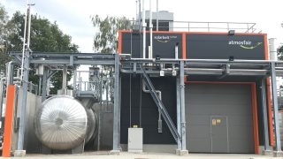 Výrobna CO2-neutrálního leteckého paliva společnosti Atmosfair, E-kerosin. Zdroj: Atmosfair