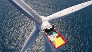 Britská offshore větrná elektrárna Hornsea 2, Zdroj: Ørsted