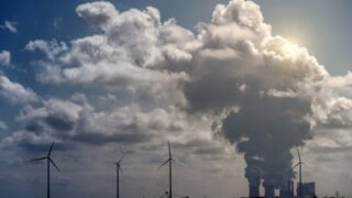Uhelná elektrárna, větrné elektrárny