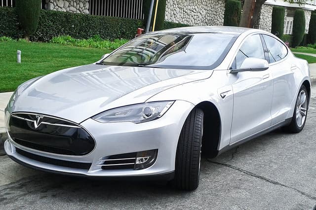 Elektromobil Tesla Model S