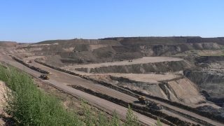 Čína plánuje v roce 2016 zavřít více než 1000 uhelných dolů