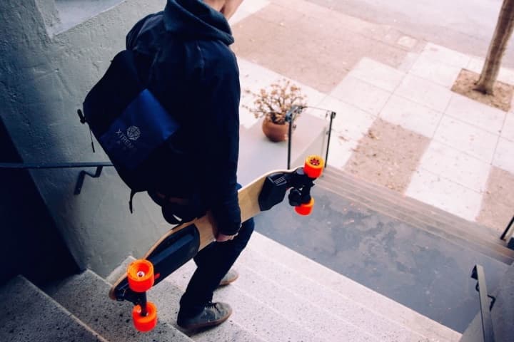 elektricky-skateboard-zabavny-trend-na-vzestupu