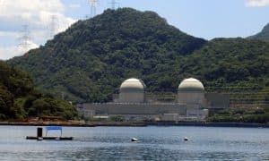 Japonský soud vyhověl petici pro odstavení jaderné elektrárny Takahama