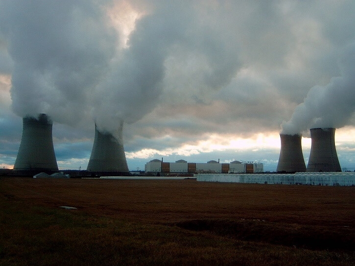 Francouzská jaderná elektrárna Dampierre
